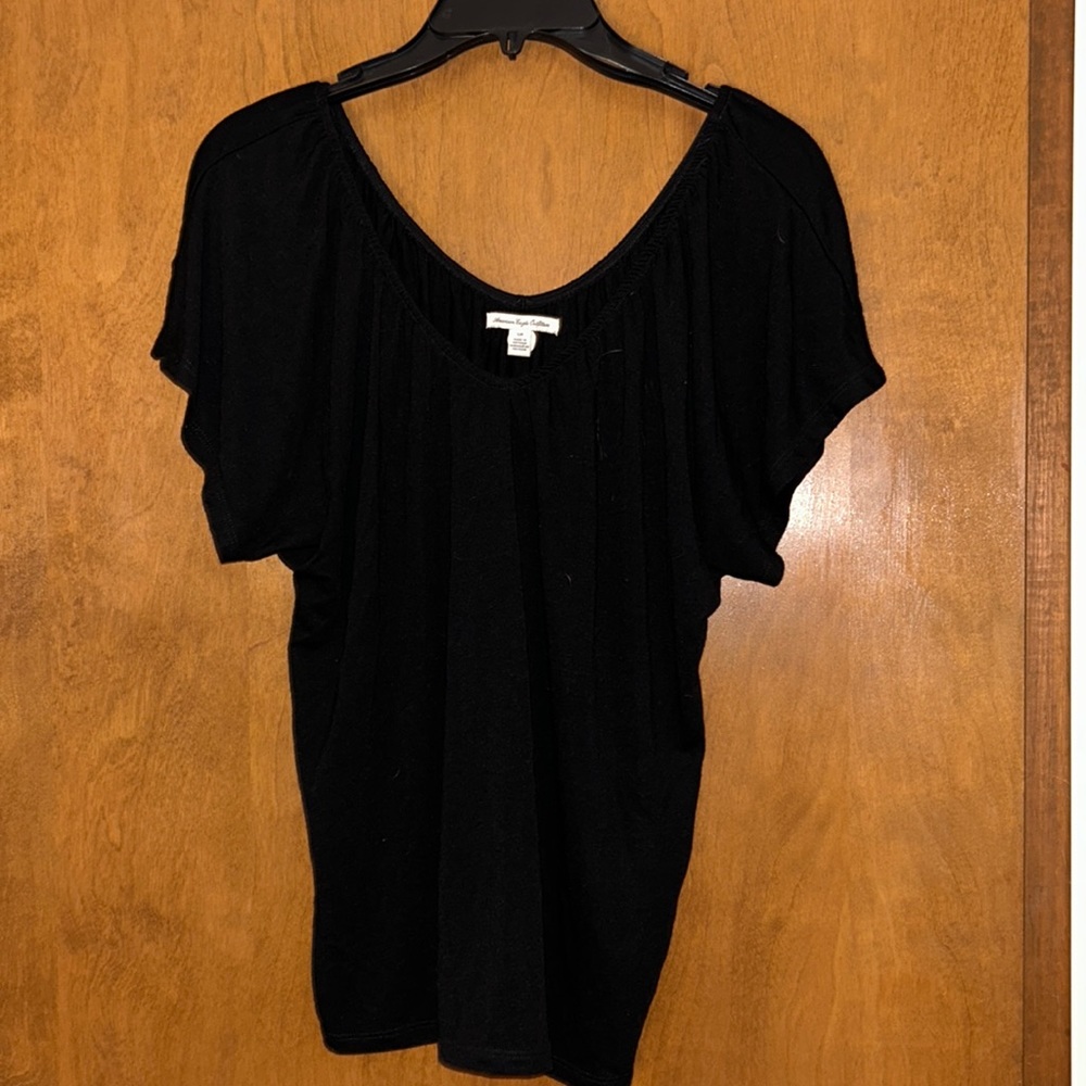 Women’s American eagle shirt
